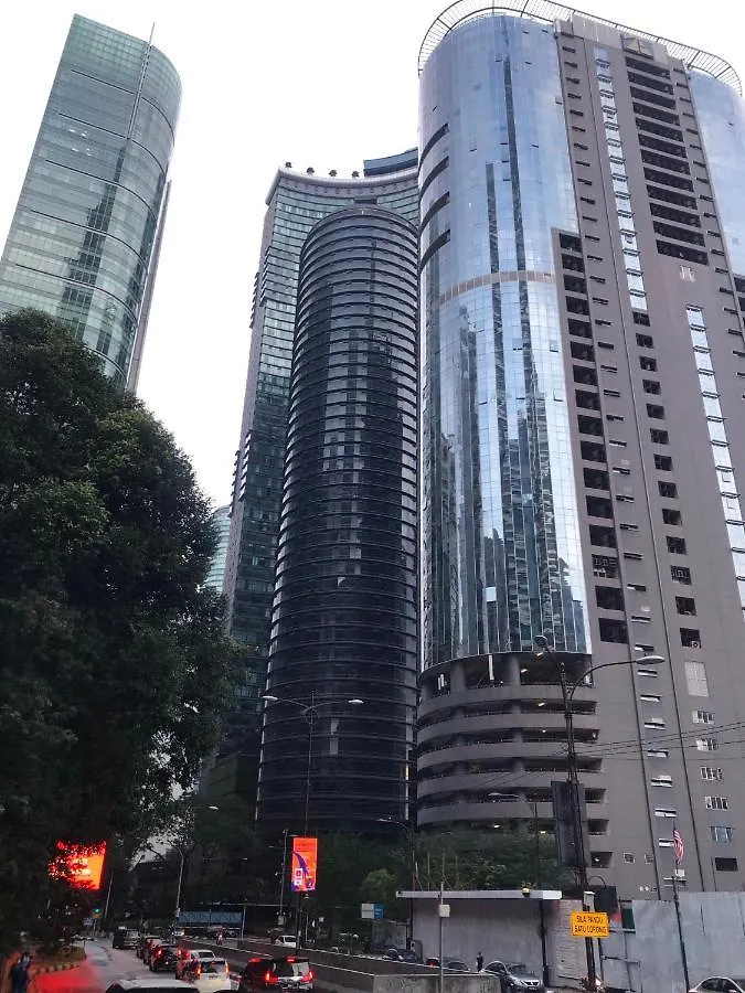 דירה קואלה לומפור Queens Service Suites At Sky Suites Klcc מלזיה