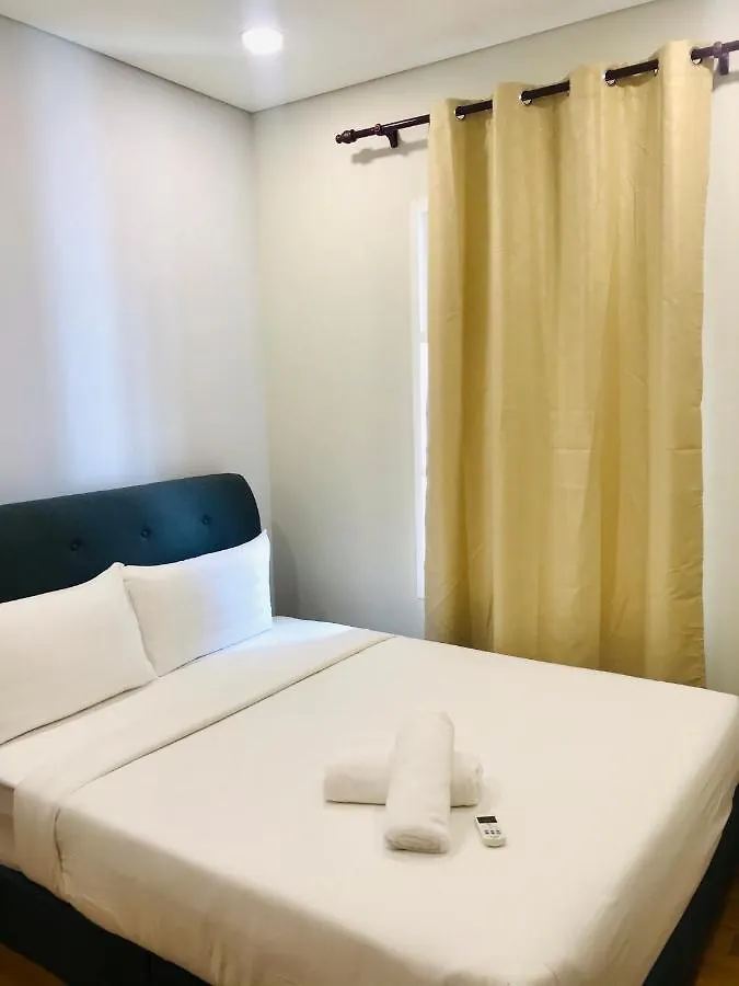 Apartment Queens Service Suites At Sky Suites Klcc Kuala Lumpur Malaysia