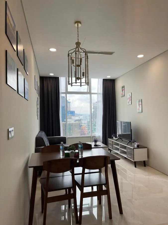 Queens Service Suites At Sky Suites Klcc Kuala Lumpur 0*,