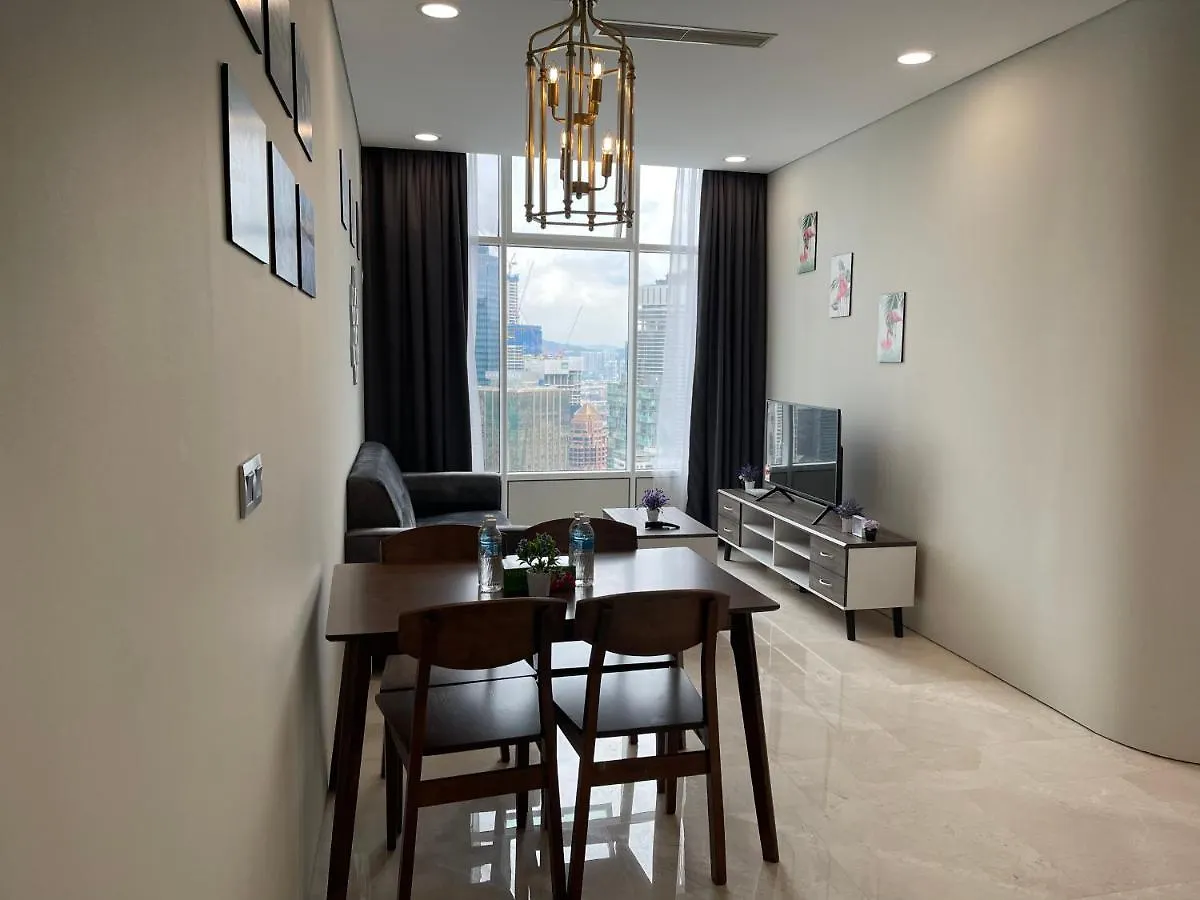 Queens Service Suites At Sky Suites Klcc Kuala Lumpur Apartment