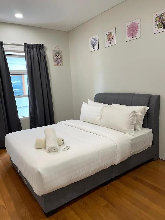 Queens Service Suites At Sky Suites Klcc Kuala Lumpur 0*,  Malaysia