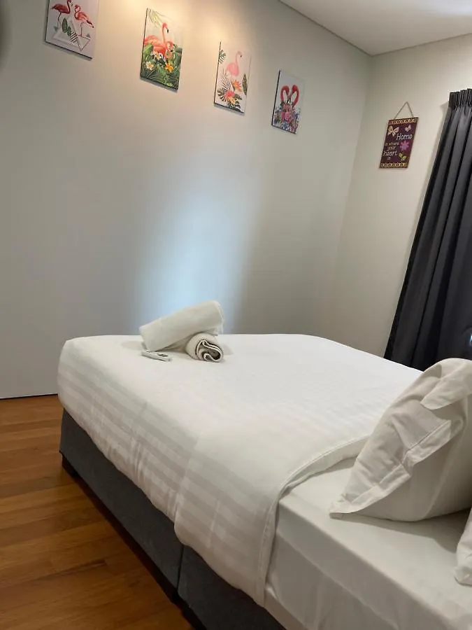 Queens Service Suites At Sky Suites Klcc Kuala Lumpur 0*,  Malaysia